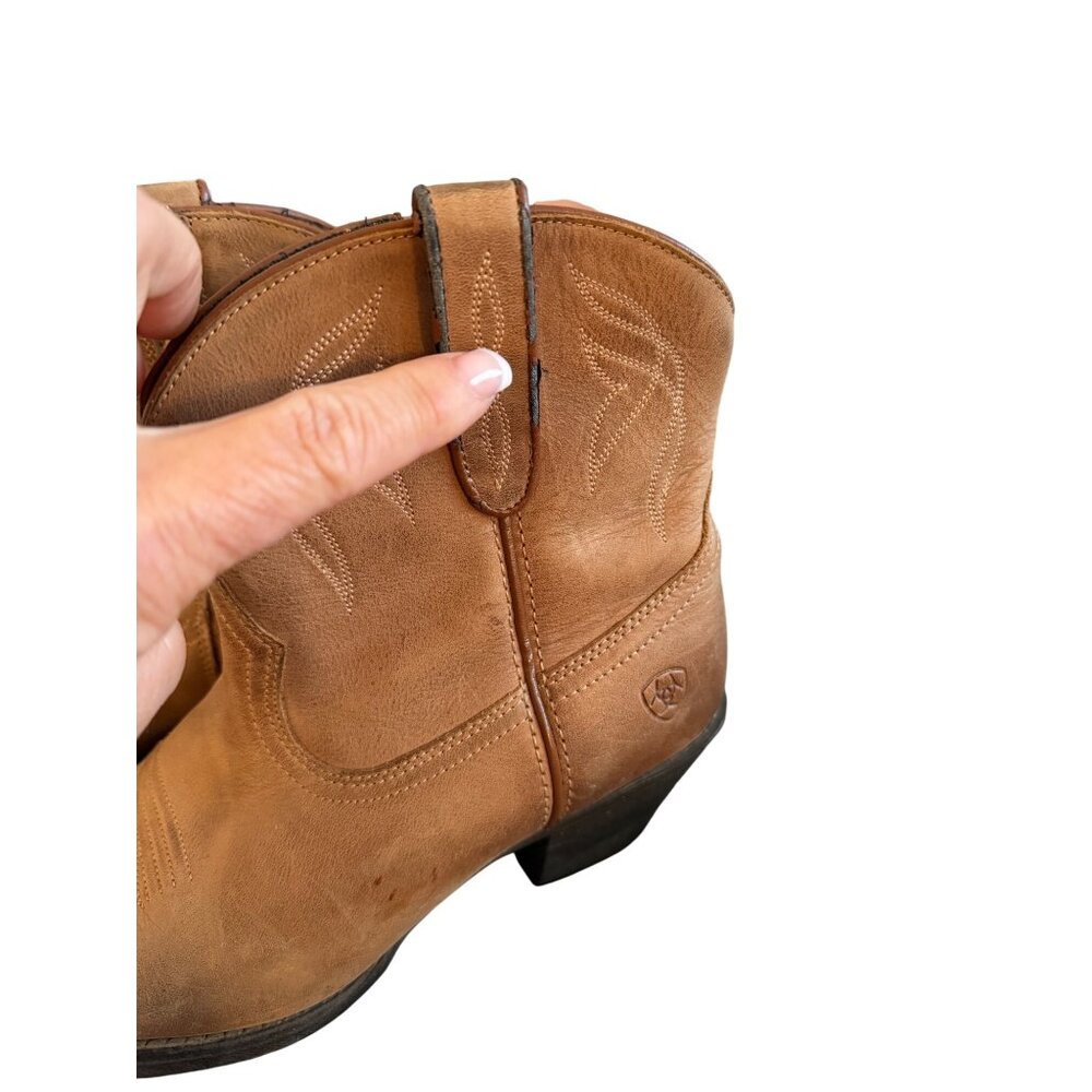 Ariat Womens Darlin Booties Size 6.5 Tan Leather Almond New West Heel Western - Picture 13 of 15